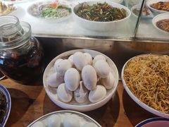 -鱼窝棚柴火铁锅炖(富山屯店)