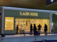 -ladurée(戴高乐机场T 2F店)