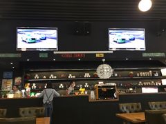 -汽车博物馆主题餐厅
