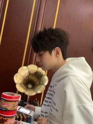 -绅仕門男士理发馆