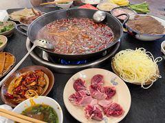 -四小区火锅·巷子里的重庆火锅(花照壁店)