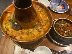 -雀舞云南菜(天津天河城购物中心店)