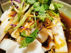 羊毛工镇凉皮-丝路金桃·新疆菜(徐汇店)