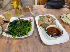 -洪霞餐馆