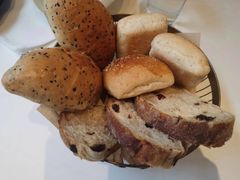 -马克西姆俄罗斯餐厅(通亚街店)