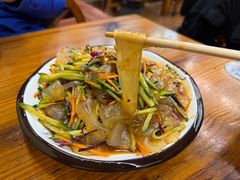 -圣夜东北菜烧烤·夜宵·小龙虾(胥江路店)