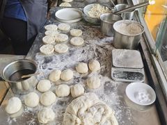 -刘记羊汤·烧饼夹肘子