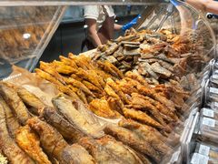-胖东来生活广场(健康路店)