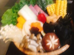 -湊湊火锅·茶憩(上海合生汇店)