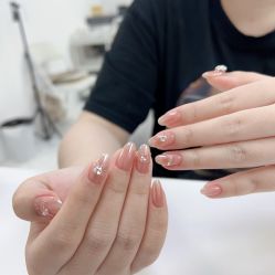 -SZ轻奢自助美甲美睫