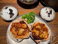 -鑫釜山海鲜烧烤(鑫丰国际店)