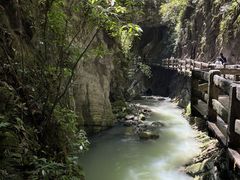 -龙水峡地缝景区