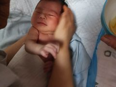 -爱月宝月嫂·育儿嫂(哈尔滨总店)