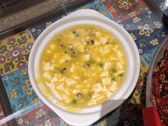 蟹黄豆腐煲-渝信川菜(西单店)