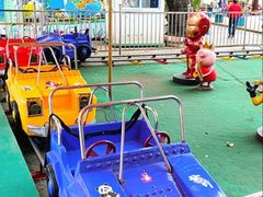 -顺德大良半月城游乐场