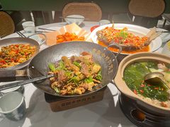-费大厨辣椒炒肉(高铁吾悦广场店)
