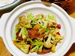 干锅菜花-泰钰丰烤鸭(永安道店)