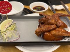 -郑猛记石岐鸽主题餐厅(长江店)