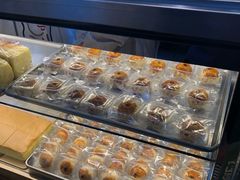 -鲍师傅糕点(江苏路店)