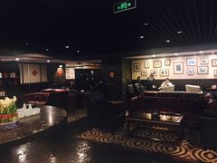 -上海锦江汤臣洲际大酒店柒酒廊