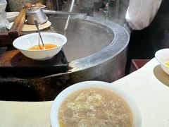 饣它汤加蛋-许老八包子铺(回龙窝店)