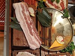 -轻烧烤肉(光谷步行街店)