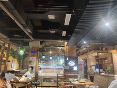 -洪氏嗨捞·广东猪肚鸡·椰子鸡火锅(西咸万象城店)