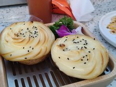 -小董哥烤串·爆汁大油边(故宫店)
