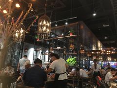 -粤色·老广州茶餐厅(河南商会大厦店)