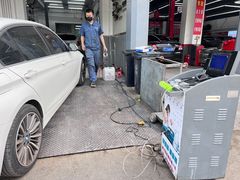 -李师傅修车连锁(万柳店)