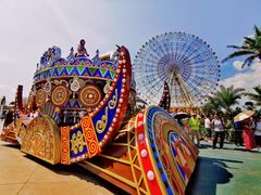 -七彩云南欢乐世界