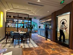 -鹿港小镇(霄云店)