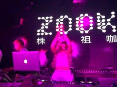 -微音乐量贩式KTV(华湘安置区32栋店)