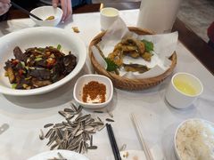 -鱼痴渔醉·食鲜集(月亮湾店)