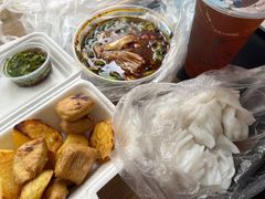 -余庆小吃(小吃一条街店)