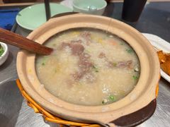 生滚牛肉粥-潮界(虹桥新天地店)