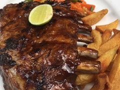 -Pundi Pundi Restaurant