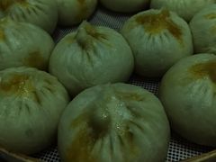 蟹黄蟹肉包-留芳·文旅古月楼(老街店)