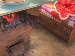 -鱼窝棚柴火铁锅炖(富山屯店)