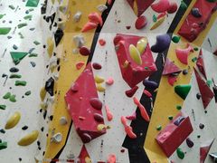 -问山MountQuest攀岩馆