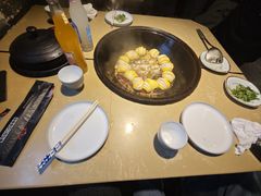 -万里闯关东铁锅炖菜馆(高新旗舰店)