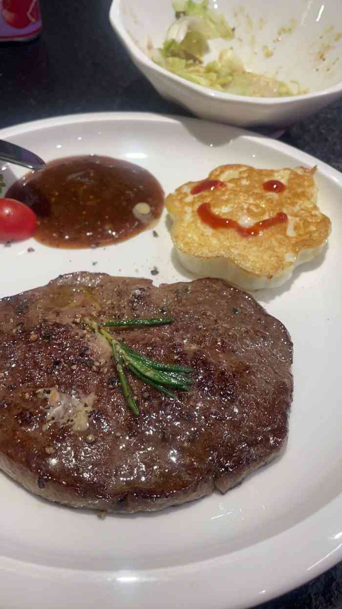 联豪牛排(奥克斯广场店)