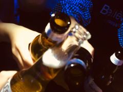-vimi便利店酒吧
