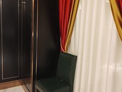 -皇城根·鲁菜济南菜·吊炉烤鸭·炒鸡鱼头(济南旗舰店)
