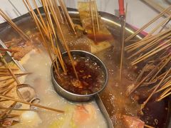 -佰人王串串香火锅(洋珠巷店)