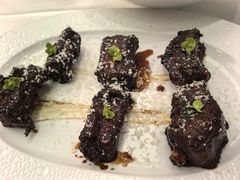 -品海楼·大连海胆锅贴馆(东港店)