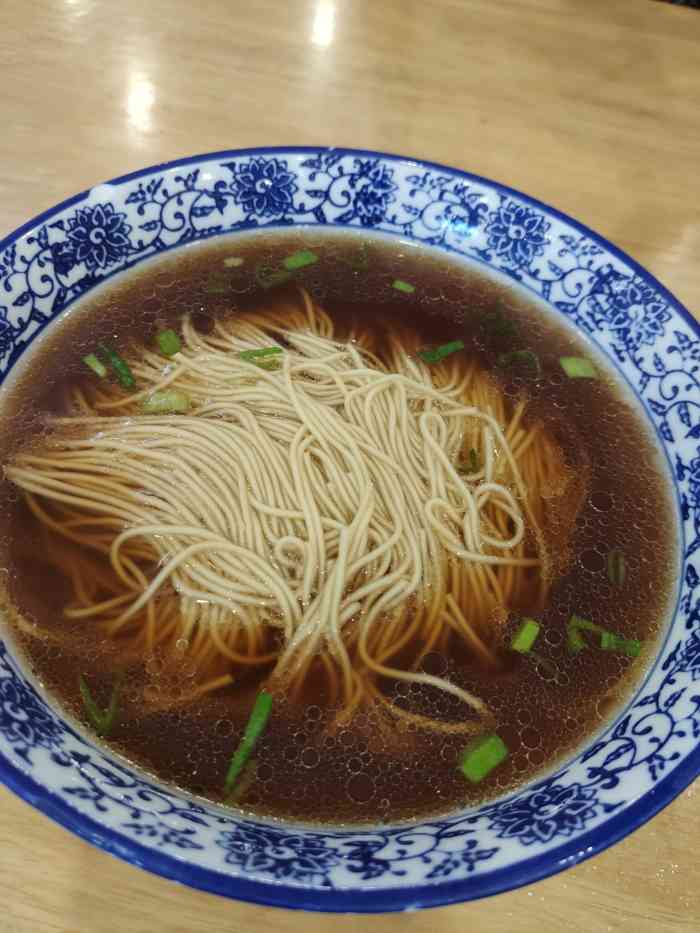 裕兴记(塔园店)-"吃惯了镬气十足的杭帮面;偶尔尝一碗细腻多..."-大众