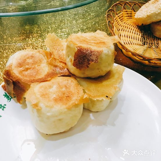 府东风味名吃城(府东街店)