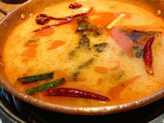 -洱火云南酸菜牛肉火锅(石景山当代商城店)