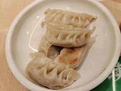 -蒙自源米线大王(东站店)